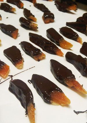 オレンジピ－ル チョコかけ-レシピのメイン写真