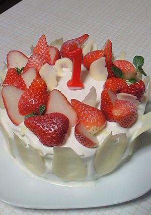 簡単かわいい★苺のデコレーションケーキ-レシピのメイン写真