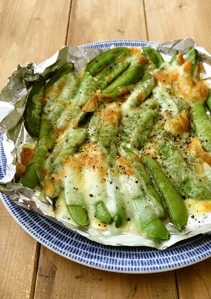 ５分で簡単♪スナップエンドウのチーズ焼き-レシピのメイン写真