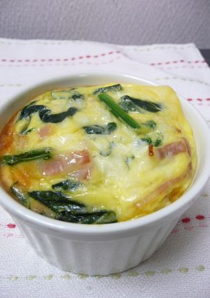 ココットでお手軽♪ほうれん草キッシュ風-レシピのメイン写真