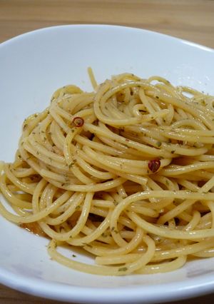 パスタの基本。ぺペロンチーノ-レシピのメイン写真