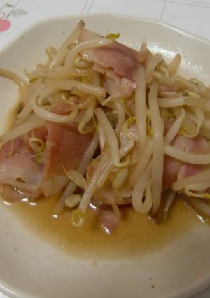 もやしとベーコンの炒め物-レシピのメイン写真