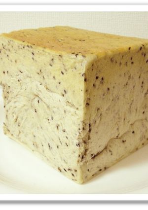 【HB使用】ハードタイプのごま食パン-レシピのメイン写真