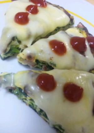 ほうれん草とベーコンのチーズオムレツ-レシピのメイン写真