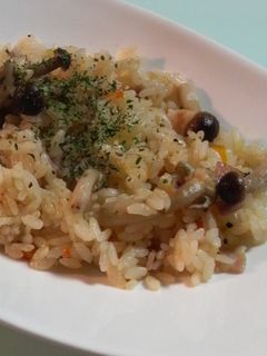 炊飯器で♪簡単美味しい★シメジピラフ★-レシピのメイン写真