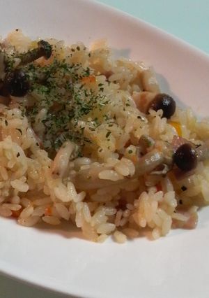 炊飯器で♪簡単美味しい★シメジピラフ★-レシピのメイン写真