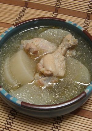 手羽元と大根のやさしいスープ-レシピのメイン写真