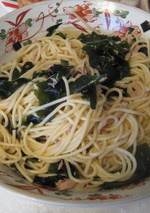 ツナとワカメの松茸風味パスタ-レシピのメイン写真