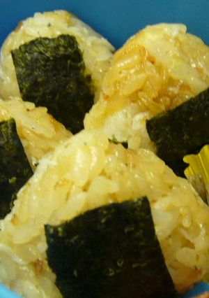 しらすチーズおかかおにぎり☆-レシピのメイン写真