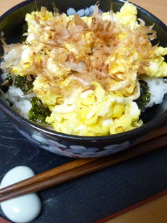 簡単!朝食に一人ごはんに 「いり卵丼」-レシピのメイン写真