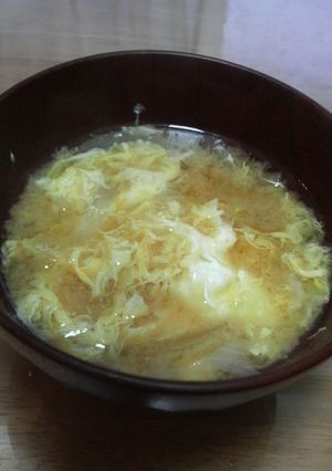 玉ねきと溶き卵の味噌汁-レシピのメイン写真