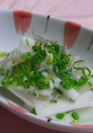 ごま油でシンプル大根-レシピのメイン写真