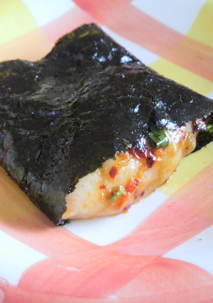 簡単！桃屋のラー油でお餅の磯辺焼き風-レシピのメイン写真
