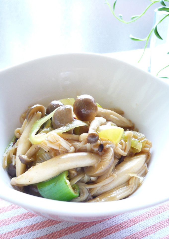しめじとえのきの炒め物-レシピのメイン写真