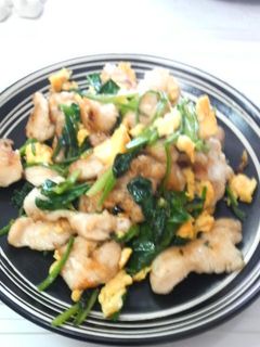 ご飯がススム鶏肉とほうれん草の炒め物-レシピのメイン写真
