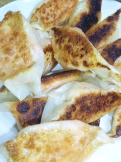 餅鮭チーズの餃子!-レシピのメイン写真