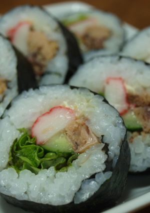 いわしの蒲焼缶で♪巻き寿司（恵方巻き）-レシピのメイン写真