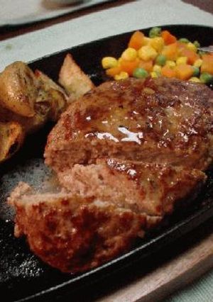 牛50・豚50の普通のハンバーグ-レシピのメイン写真
