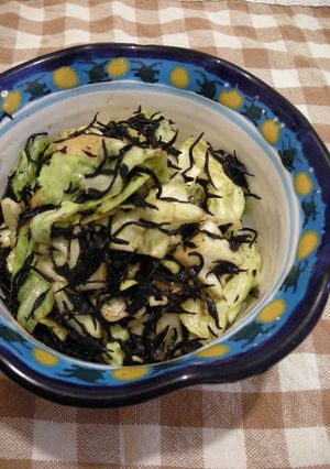 鉄分たっぷり♪ひじきとキャベツの炒め物-レシピのメイン写真