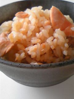 簡単旨っ鮭とえのきの炊き込みご飯-レシピのメイン写真