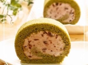 しっとり♪ふわふわ抹茶ロールケーキ-レシピのメイン写真