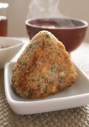 チーズとおかかの洋風焼きおにぎり-レシピのメイン写真