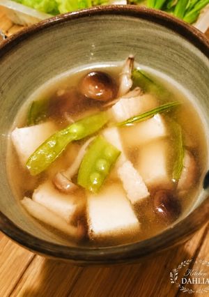 【胃にやさしい🪷】豆腐きのこ汁🫛きぬさや🥣簡単♪-レシピのメイン写真