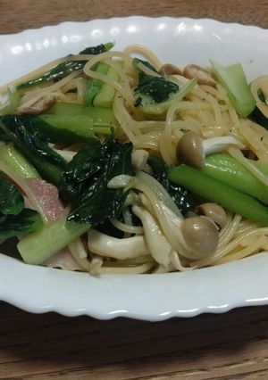 小松菜ベーコンしめじのパスタ-レシピのメイン写真