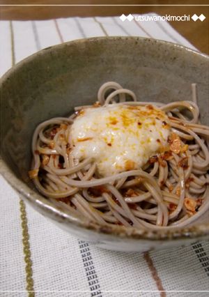 辛くないラー油☆とろろ蕎麦-レシピのメイン写真