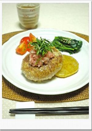 梅おろしでさっぱり✿大人の和風ハンバーグ-レシピのメイン写真