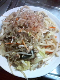 超B級!99shopで焼きうどん-レシピのメイン写真
