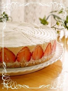 濃厚レアチーズケーキ(苺バージョン)-レシピのメイン写真