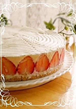 濃厚レアチーズケーキ（苺バージョン）-レシピのメイン写真