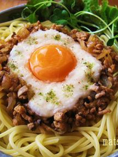 月見とろろ♪そぼろスパゲティ-レシピのメイン写真