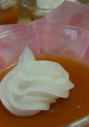 にんじんゼリーの米粉クリーム添え♪-レシピのメイン写真