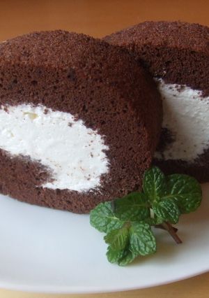 しっとりチョコの　ロールケーキ-レシピのメイン写真