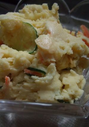 ポテトサラダに味噌も♪-レシピのメイン写真