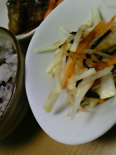 大根と人参のなます ~塩こぶ~-レシピのメイン写真