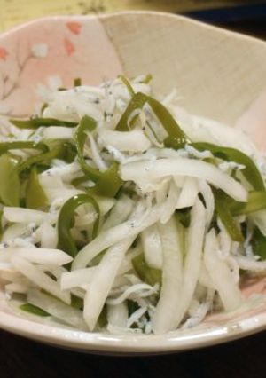 茎わかめとシラスの和え物-レシピのメイン写真