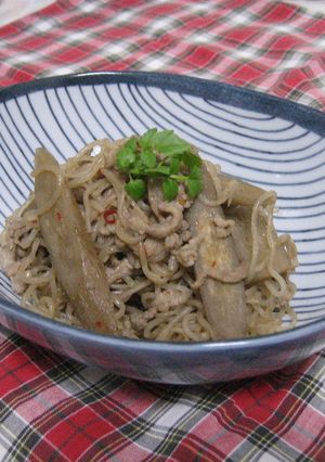 簡単!肉ごぼう-レシピのメイン写真