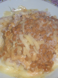 一人ランチに。納豆チーズ丼-レシピのメイン写真