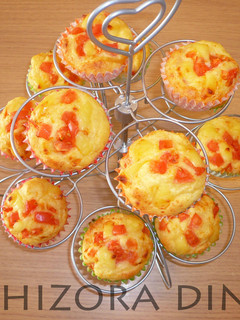 トマトとチーズ☆マフィン(ケークサレ)-レシピのメイン写真
