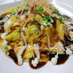 รูปของ お好み焼き？とん玉サラダ