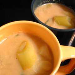 รูปของ Mrs.Weberの豆乳味噌ねぎスープ★