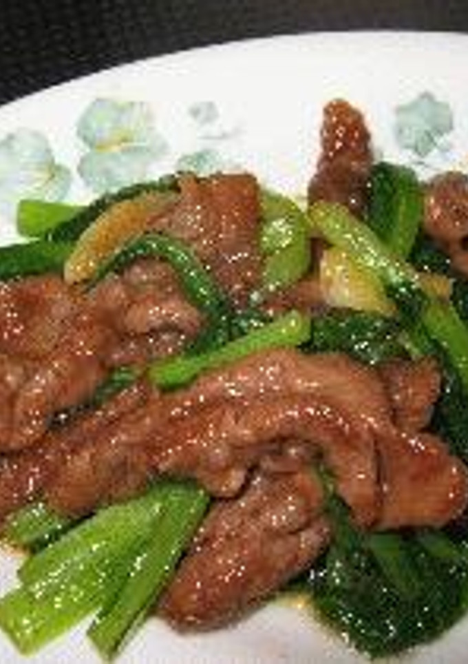 野菜もりもり☆小松菜と牛肉のしょうゆ炒め-レシピのメイン写真