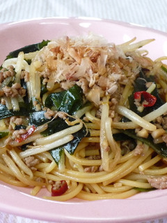 もやしとわかめのピリ辛和風パスタ-レシピのメイン写真