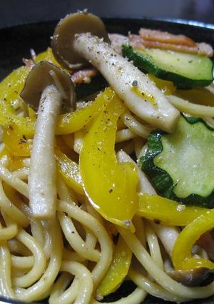 バターしょうゆでニンニク焼きそば~ん☆-レシピのメイン写真