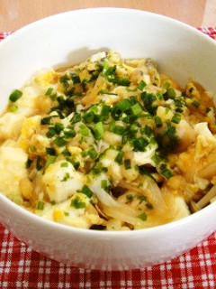 簡単節約♪くずし豆腐と天かすのふわふわ丼-レシピのメイン写真