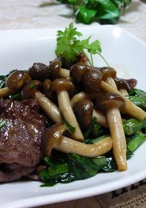 ぶなしめじ春菊牛肉のオイスターソース炒め-レシピのメイン写真