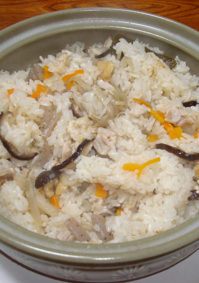 土鍋で簡単おいしい炊き込みご飯-レシピのメイン写真